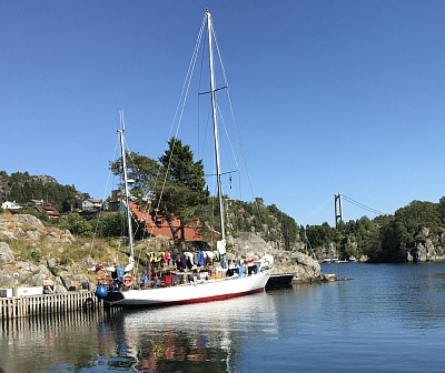 A Polish training ship - washing day!